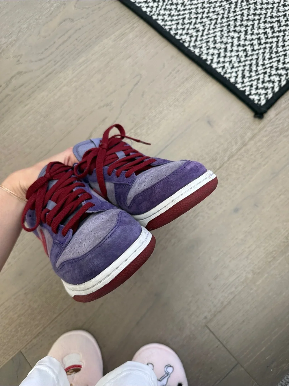Nike barely worn